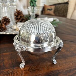 Antique FB Rogers Silver Plated Lion Head Dome Caviar Butter Dish w/ Insert